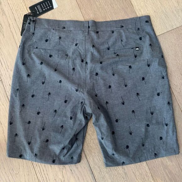 $90 Travis Matthews STRAIGHT SHOT SHORT 9IN size 36 - Picture 5 of 5